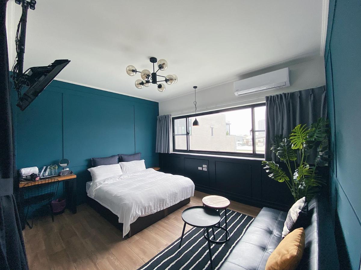 The Gatsby Apartment Tainan Extérieur photo