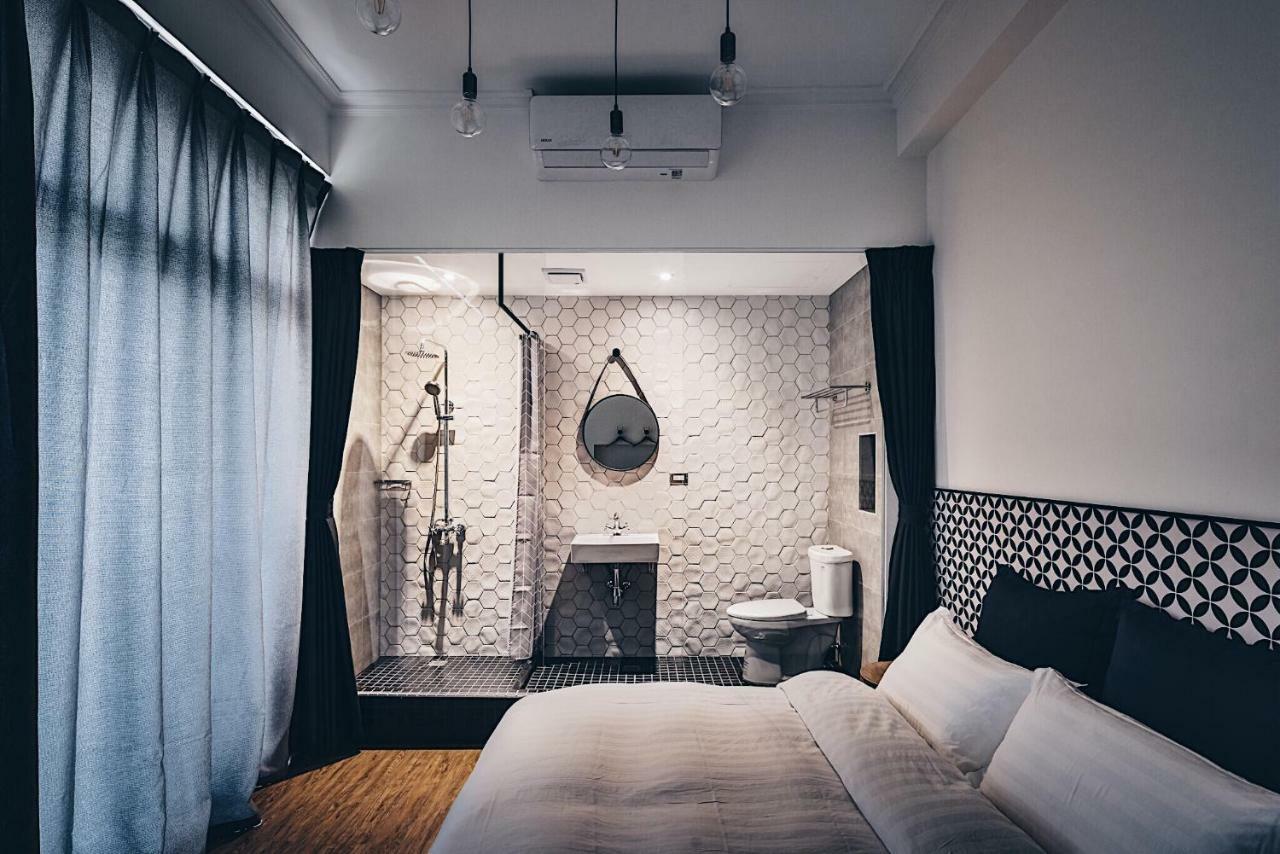 The Gatsby Apartment Tainan Extérieur photo