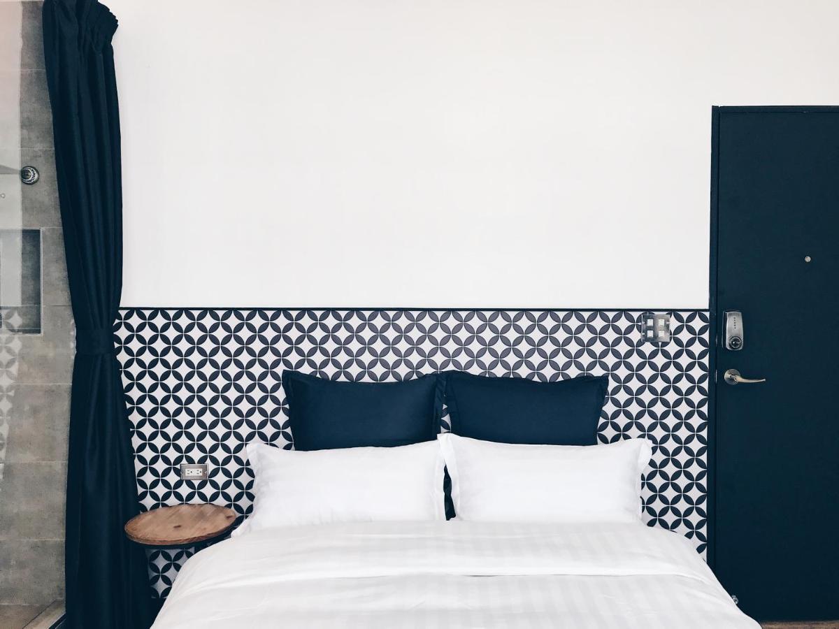 The Gatsby Apartment Tainan Extérieur photo